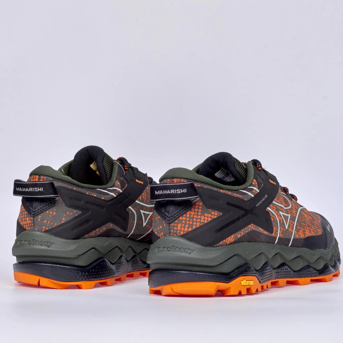 【MIZUNO X MAHARISHI】★Mizuno Wave Mujin LS GTX MAHARISHI★ Mizuno x Maharishi Wave Mujin LS GTX
